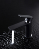 Classic Elegant Handle Hot and Cold Single Handle Mixer Tap Bathroom Basin Brass Faucet