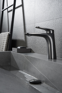 Single Lever Chrome Finished Brass Basin Mixer Tap Bathroom Faucets Deck Mounted Bath Taps